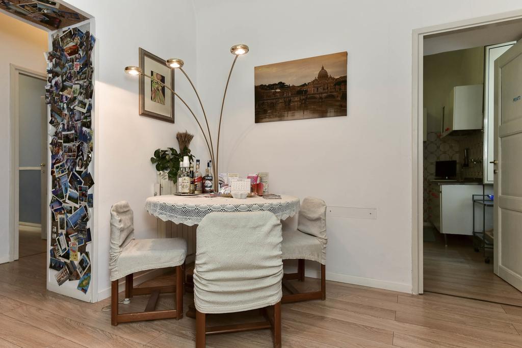 Nicole Rooms Rome Exterior photo